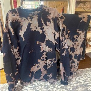 Reversed Tie Dye Crew and Sweatpants!